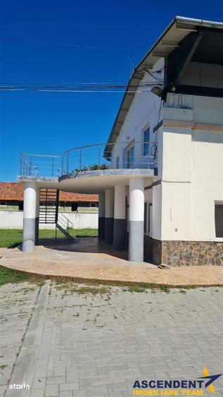 Spațiu comercial, de 1,400 mp, în Prejmer