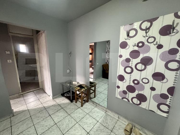 Apartament cu 2 camere decomandat, mobilat în Sud