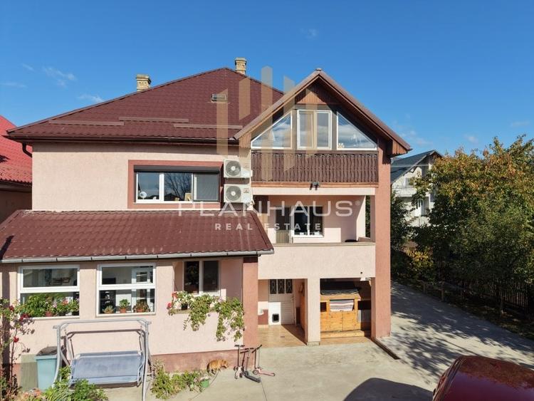 Casă cu 5 camere cu Canalizare în Săsar