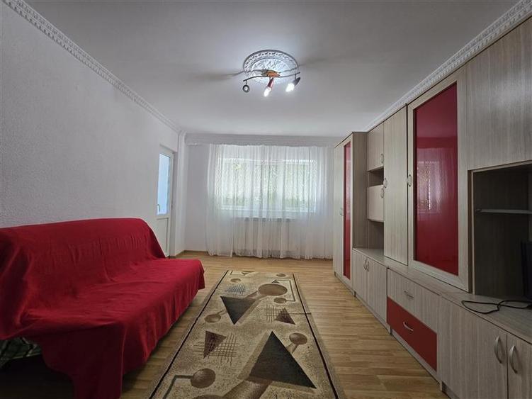 Apartament cu 2 camere decomandat în Nord