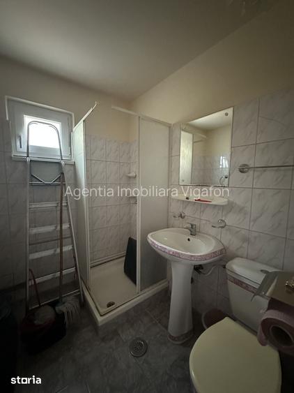 Agentia imobiliara VIGAFON vinde casa 7 camere Cornesti-Dambovita