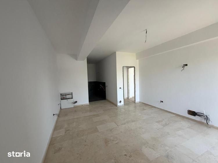 Apartament cu 4 camere în Mihail Kogălniceanu