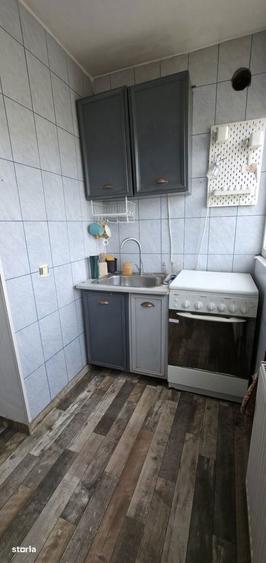 Apartament cu 3 camere, mobilat în Lipovei — fotografia 1