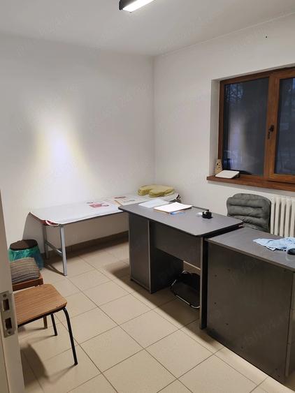 Apartament cu 2 camere decomandat în Drumul Găzarului
