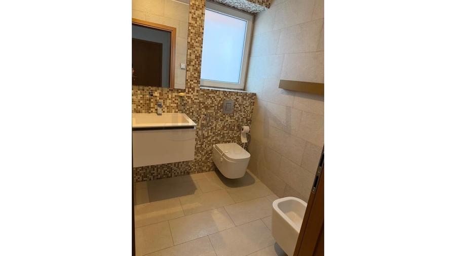 Apartament cu 4 camere decomandat, mobilat în Aviatorilor