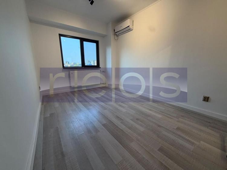 Apartament cu 3 camere, mobilat în Tineretului