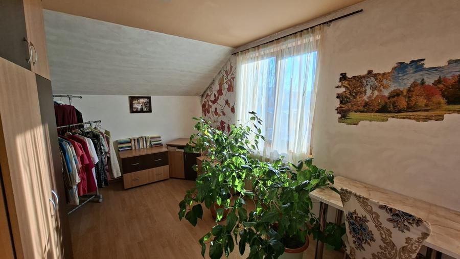 Casă individuală cu 3 camere cu Canalizare în Sângeorgiu de Mureș