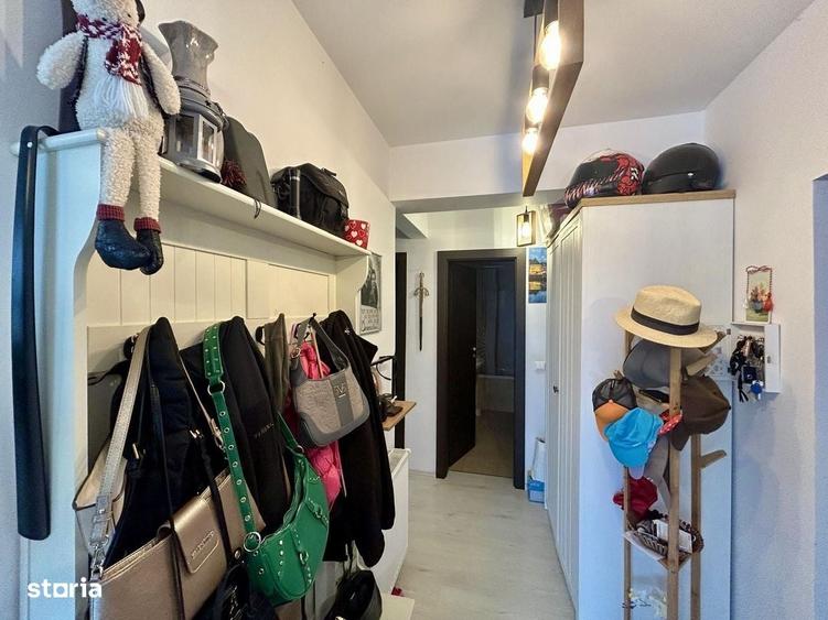 Apartament cu 3 camere decomandat în Piața Cluj