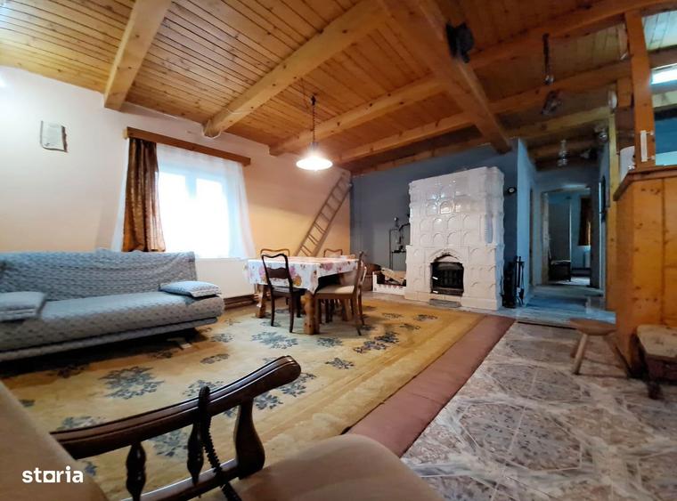 Casă cu 3 camere cu Teren 465 Mp în Boița