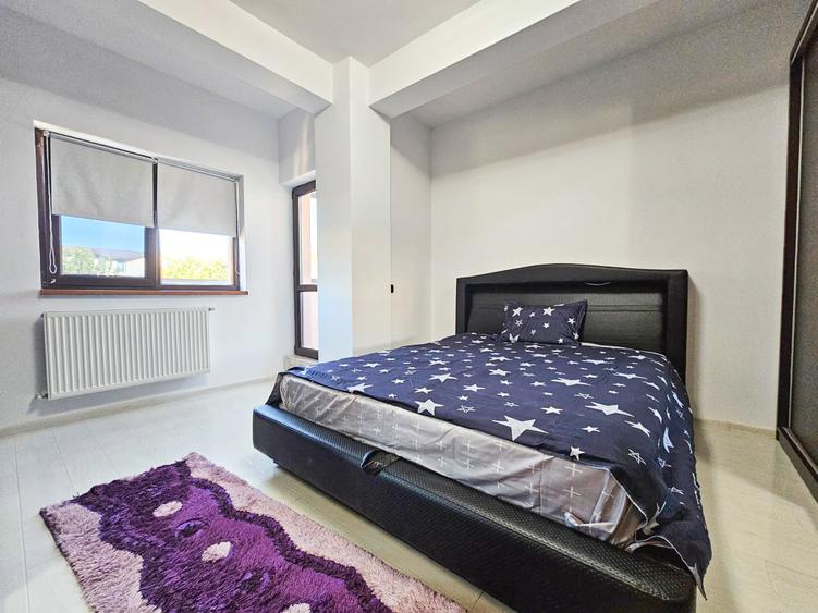 Apartament cu 3 camere decomandat în Drumul Taberei