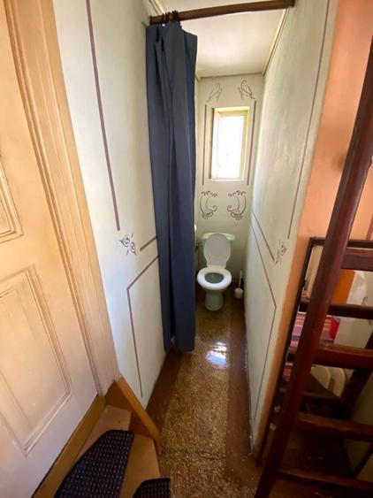 Casă individuală cu 4 camere cu Canalizare în Cotroceni
