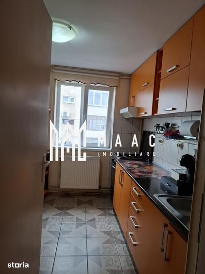 Apartament cu 3 camere, mobilat în Central