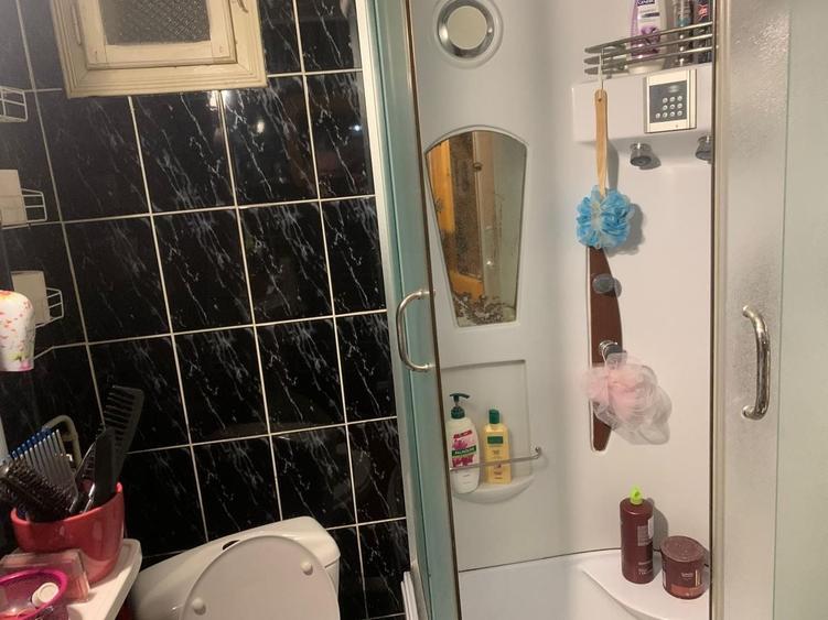 Apartament cu 3 camere decomandat, mobilat în Vest