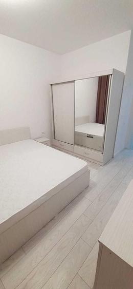 Apartament cu 2 camere decomandat, mobilat în Brâncoveanu