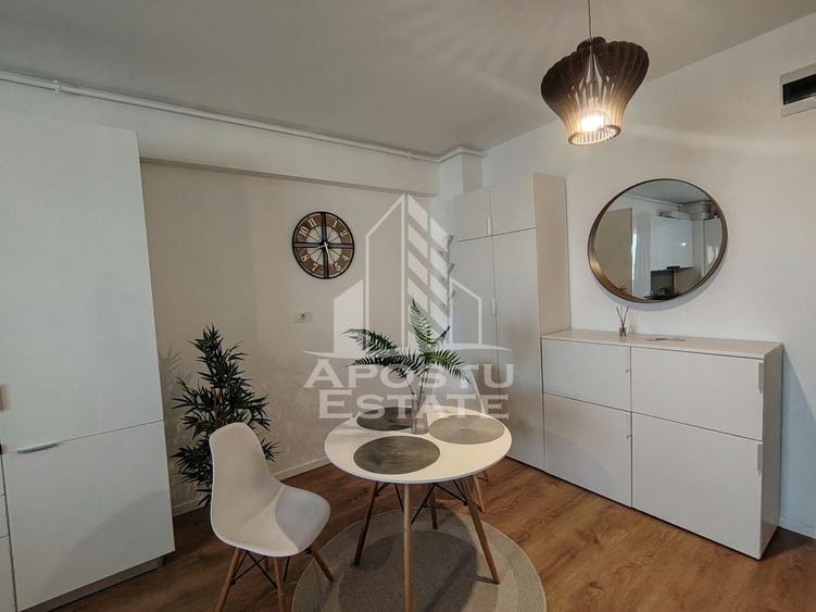 Apartament cu 2 camere semidecomandat în Torontalului