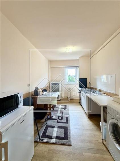 Apartament cu 2 camere, decomandat, etaj 1 - Promenada Mall - 4