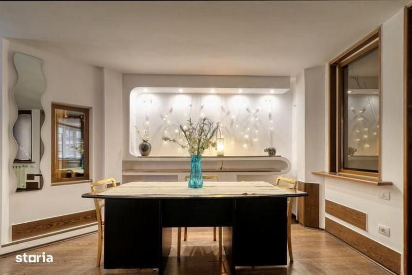 Apartament cu 4 camere decomandat în Victoriei