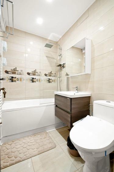 Apartament cu 3 camere decomandat în Țiglina 1