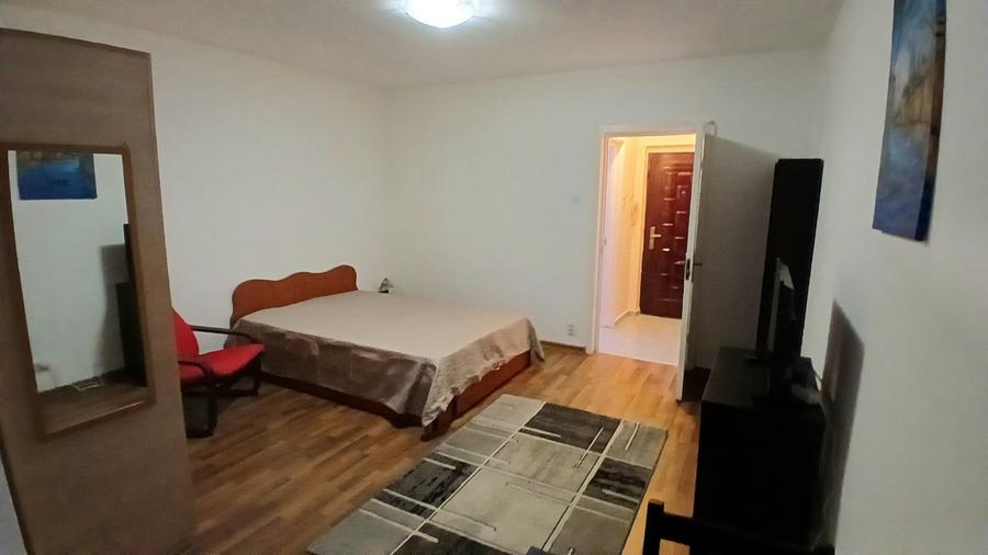 Garsonieră decomandată în Dristor