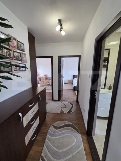 Apartament cu 3 camere decomandat, mobilat în Est