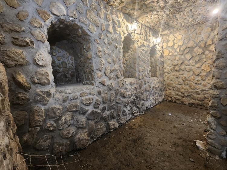 Casă individuală cu 2 camere cu Canalizare în Lunca Cetățuii