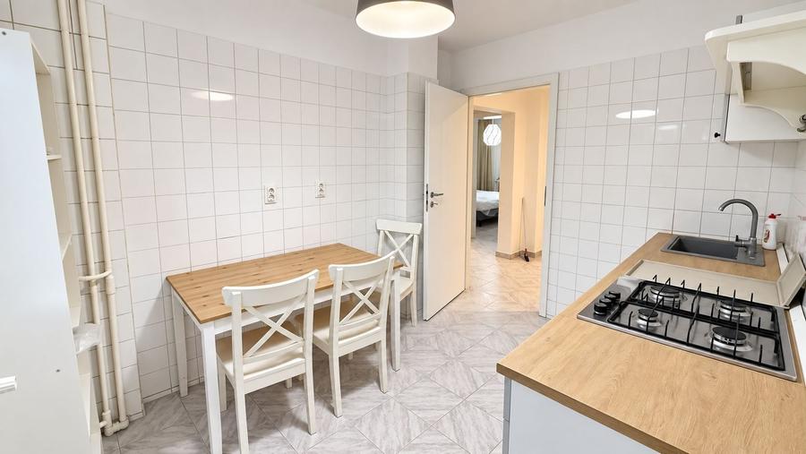 Apartament cu 3 camere decomandat în Timpuri Noi
