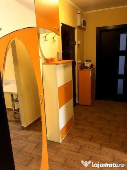 Garsonieră în Tei