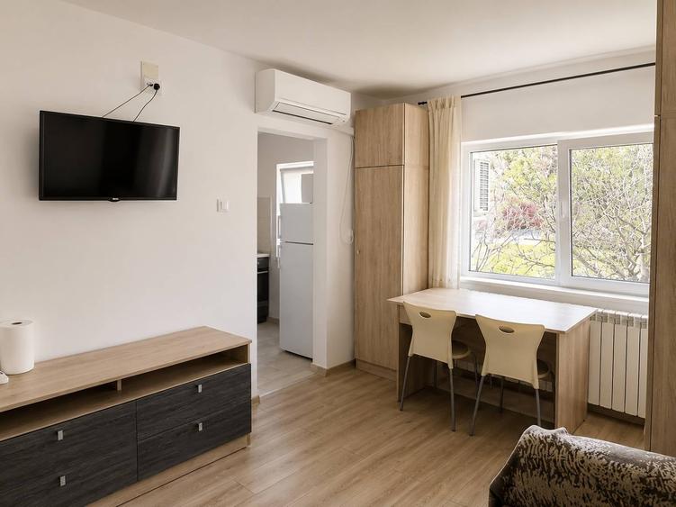 Garsoniera finisata modern, mobilata si utilata in zona Pasteur - 7
