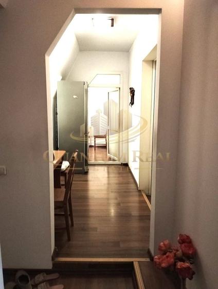 Apartament cu 2 camere decomandat în Ultracentral