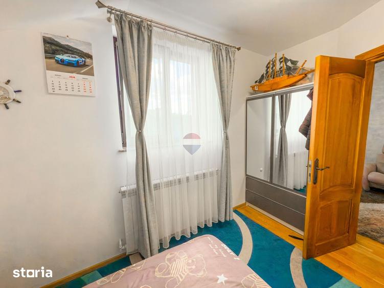 Casă cu 5 camere cu Teren 2082 Mp în Avrămeni