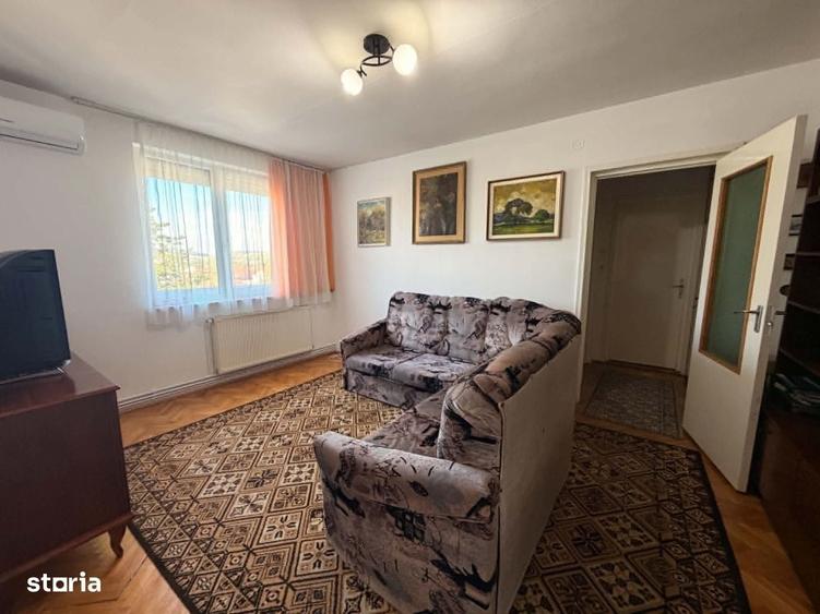 Apartament cu 4 camere în Libertății