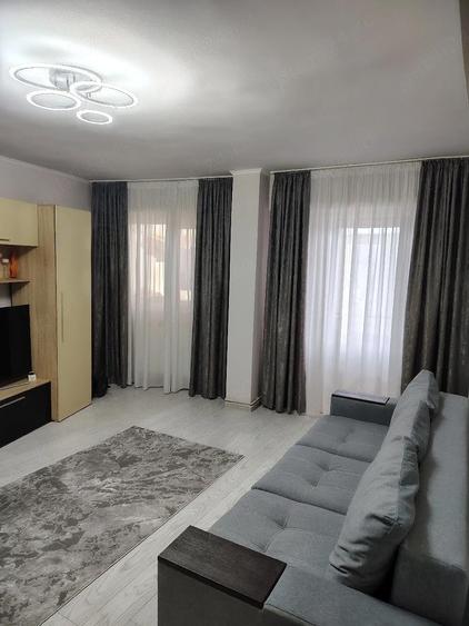Vand apartament 3 camere centru - 10