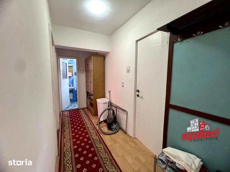 Apartament cu 3 camere în Tudor Vladimirescu
