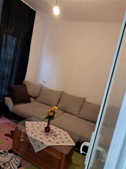 Casă individuală cu 5 camere cu Teren 350 Mp în Exterior Nord