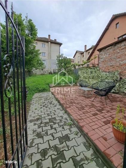 Casă cu 4 camere în Ultracentral