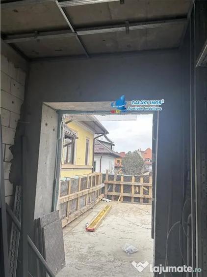 Casă cu 5 camere cu Teren 400 Mp în Dorobanți