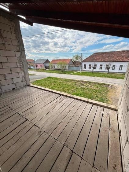 Casă individuală cu 5 camere cu Teren 1654 Mp în Bethausen