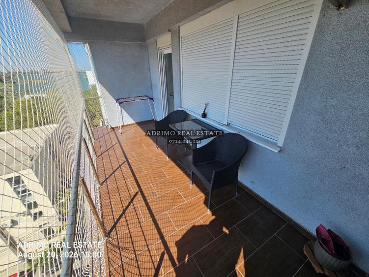 Apartament cu 3 camere semidecomandat în City Park Mall