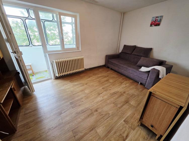 Apartament cu 2 camere în Mircea cel Bătrân