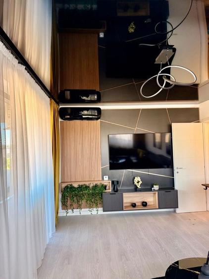 Apartament cu 2 camere decomandat în Central