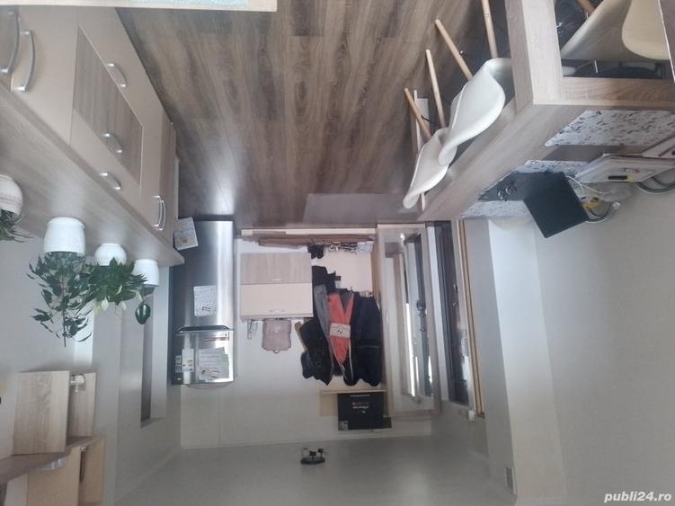 Apartament cu 3 camere decomandat în Sânmartin