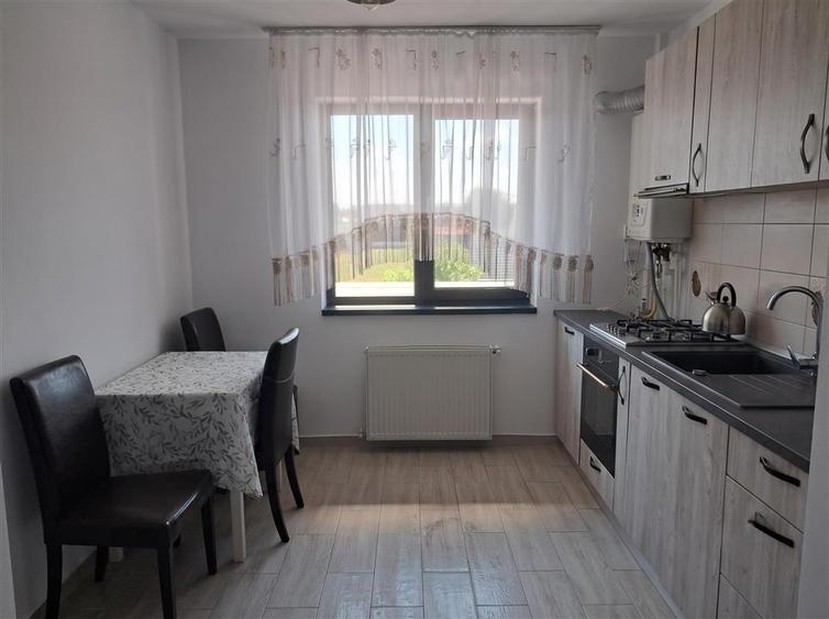 Apartament cu 2 camere decomandat, mobilat în Sfântu Ilie