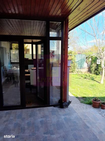 Casă cu 5 camere cu Teren 958 Mp în Central