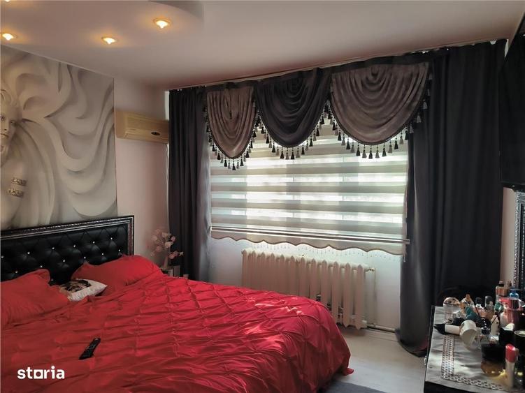 Apartament cu 3 camere, mobilat în Central
