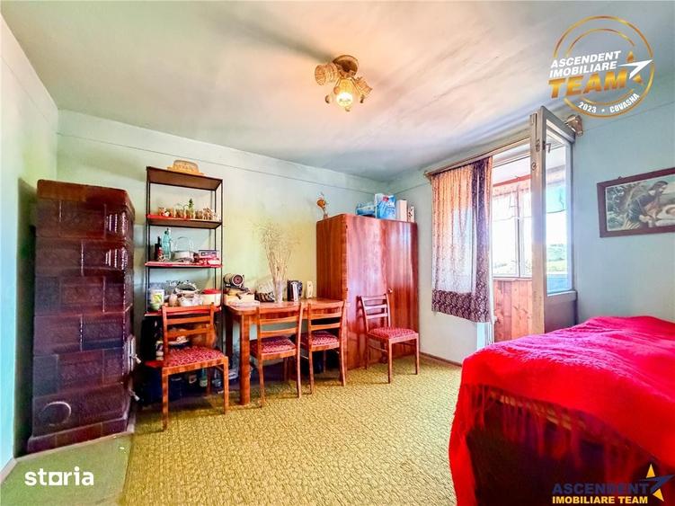 Apartament cu 3 camere decomandat în Malnaș