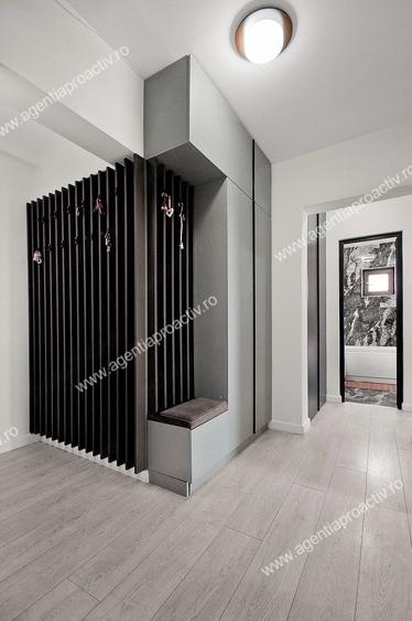 Apartament cu 2 camere decomandat în Mazepa 1