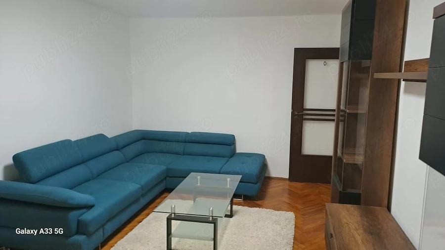 Apartament cu 3 camere decomandat în Iosia