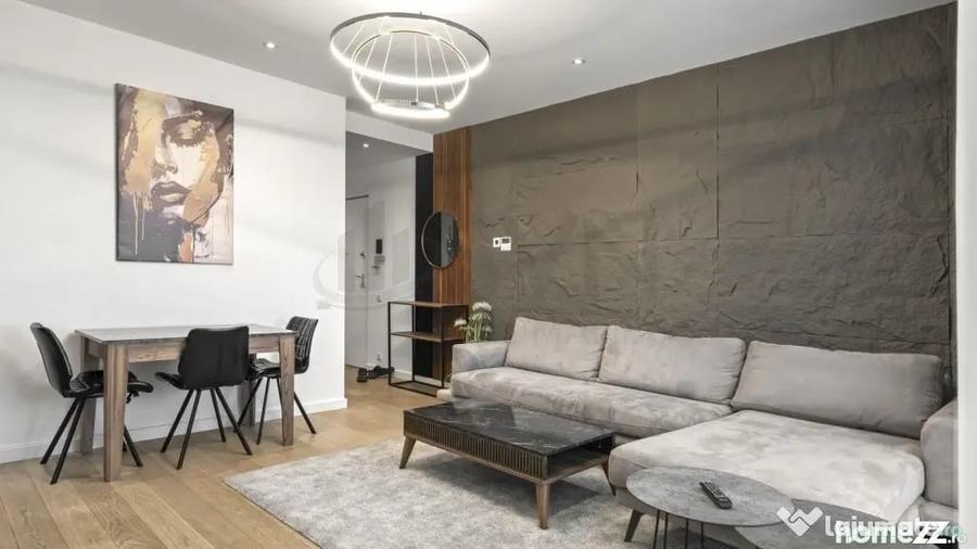 Apartament cu 3 camere decomandat în Herăstrău