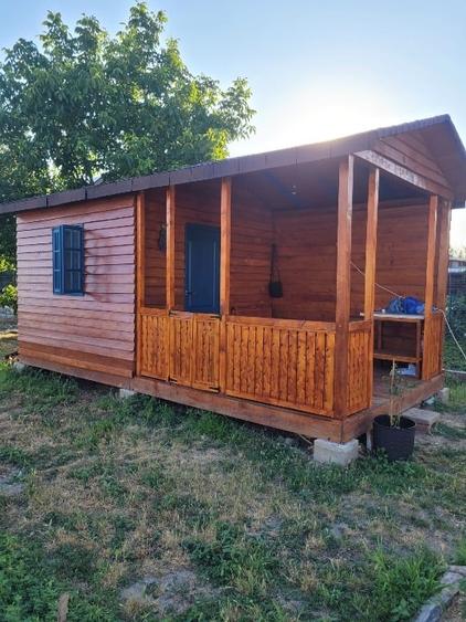 Casă individuală cu 5 camere cu Canalizare în Cartojani