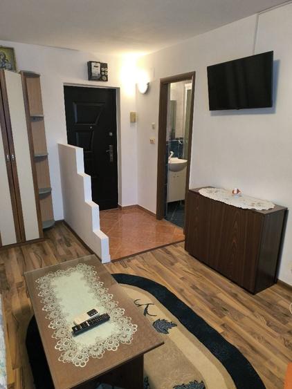 Garsonieră semidecomandată în Tei